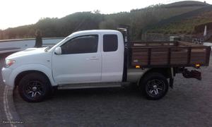 Toyota Hilux  Março/07 - à venda - Pick-up/