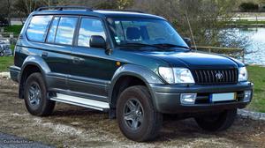 Toyota Land Cruiser 8 lugares Janeiro/00 - à venda -