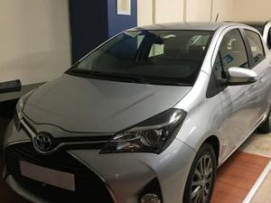 Toyota Yaris 1.0 Confort c/ Pack Style