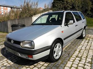 VW Golf Cl Maio/95 - à venda - Ligeiros Passageiros, Porto