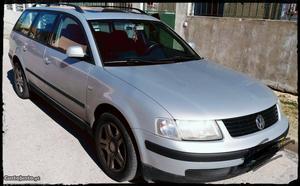 VW Passat Variant Diesel Julho/00 - à venda - Ligeiros