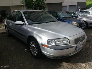 Volvo S T5 Fevereiro/99 - à venda - Ligeiros