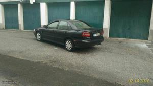 Volvo S40 estimado Novembro/00 - à venda - Ligeiros