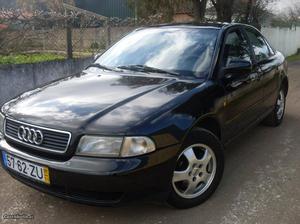 Audi A4 1.9 tdi Novembro/97 - à venda - Ligeiros