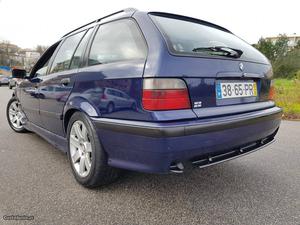 BMW 318 Tds touring pack M Fevereiro/97 - à venda -