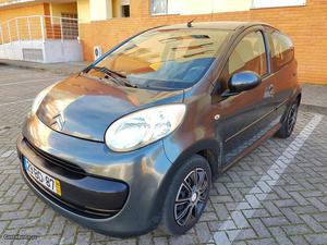 Citroën C1 Económico Janeiro/06 - à venda - Ligeiros