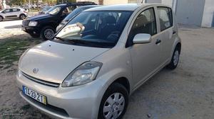 Daihatsu Sirion 1.0 AC desde 59eur Abril/05 - à venda -