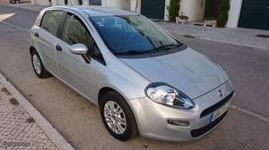 Fiat Punto 1.2 Dynamic Junho/14 - à venda - Ligeiros