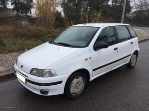 Fiat Punto 1.7 TD 5 Lug Maio/95 - à venda - Ligeiros