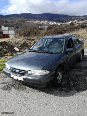 Ford Mondeo 1.8 TD Março/95 - à venda - Ligeiros