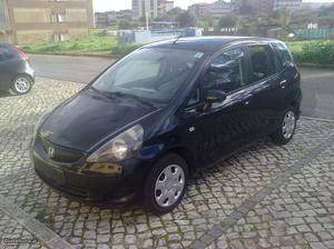 Honda Jazz 1.2 Live c/AC Março/05 - à venda - Ligeiros