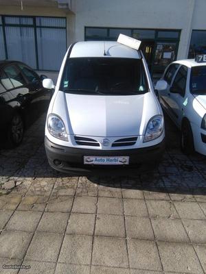 Nissan Kubistar 1.5 dci Abril/08 - à venda - Ligeiros