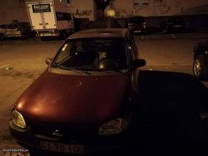 Opel Corsa 1.0 eco Setembro/97 - à venda - Ligeiros