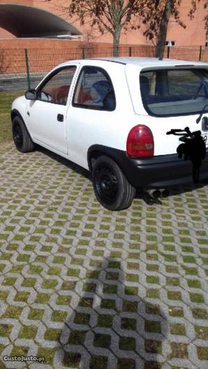 Opel Corsa 1.2 economico Abril/95 - à venda - Ligeiros