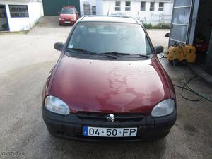 Opel Corsa B CV Agosto/95 - à venda - Ligeiros