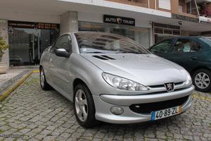 Peugeot 206 Cabrio Janeiro/05 - à venda - Ligeiros