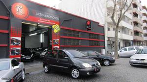 Renault Scénic 1.9dCi (100cv,5p) Fevereiro/03 - à venda -