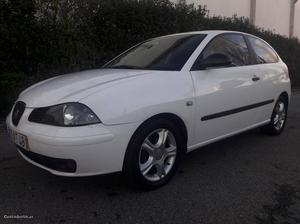 Seat Ibiza 1.4 TDI Outubro/05 - à venda - Comerciais / Van,