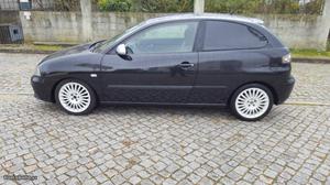 Seat Ibiza  TDI com AC Dezembro/04 - à venda -