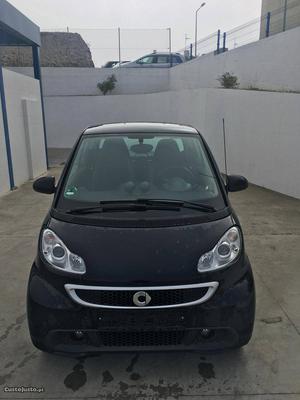 Smart ForTwo CDI Janeiro/14 - à venda - Ligeiros