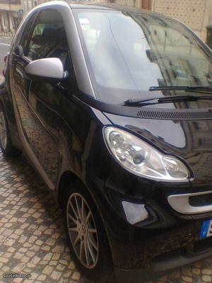 Smart ForTwo mhd 82 cv  Maio/07 - à venda - Ligeiros