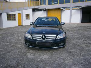 Mercedes-Benz C 220 Avantgarde 170 cv Novembro/07 - à venda