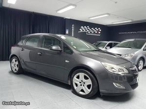 Opel Astra 1.3 CTDI EcoFLEX Outubro/10 - à venda - Ligeiros