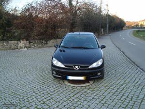 Peugeot 206 Gasolina 75cv Junho/99 - à venda - Ligeiros