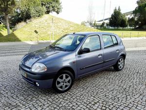 Renault Clio 1.2 RN (MTO ECO) Julho/01 - à venda - Ligeiros