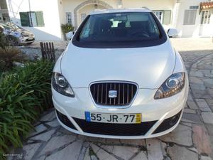 Seat Altea XL Setembro/10 - à venda - Ligeiros Passageiros,