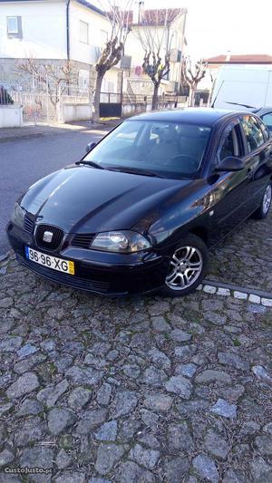 Seat Ibiza 6l impecável Dezembro/04 - à venda - Ligeiros