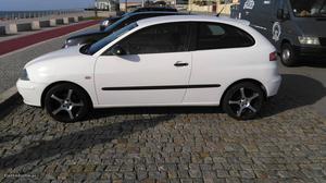 Seat Ibiza TDI Julho/05 - à venda - Ligeiros Passageiros,