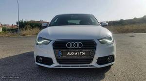 Audi A1 Advance S tronic Julho/12 - à venda - Ligeiros