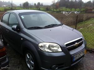 Chevrolet Aveo Batido na trazeira Março/07 - à venda -