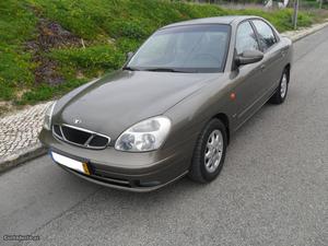 Daewoo Nubira 1.6 Agosto/00 - à venda - Ligeiros