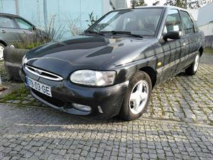 Ford Escort 1.3 Janeiro/96 - à venda - Ligeiros