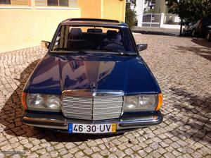 Mercedes-Benz 230 E W123 Janeiro/84 - à venda - Ligeiros