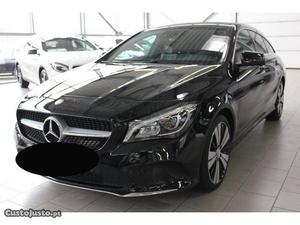 Mercedes-Benz CLA 180 SB Urban 16 Outubro/16 - à venda -