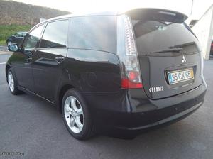 Mitsubishi Grandis 2.0 Fevereiro/07 - à venda - Ligeiros