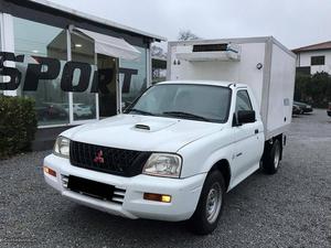 Mitsubishi L200 Caixa Isotérmica Novembro/01 - à venda -