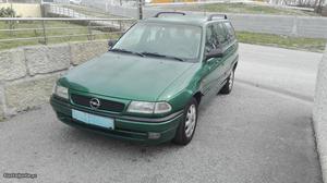 Opel Astra  Maio/97 - à venda - Ligeiros Passageiros,