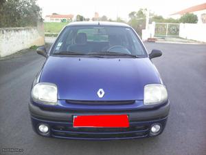 Renault Clio 1,2unicdnonegciavl Outubro/99 - à venda -