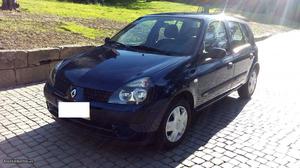 Renault Clio v AC Abril/03 - à venda - Ligeiros