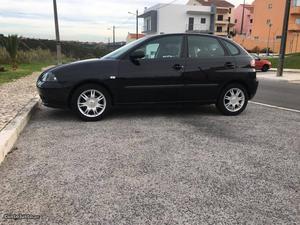 Seat Ibiza V AC Março/05 - à venda - Ligeiros