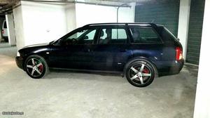 Audi A4 B5 AVANT 1.9TDI 115CV Maio/01 - à venda - Ligeiros