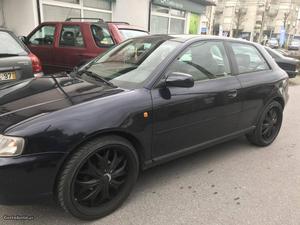Audi Av sport pel Fevereiro/00 - à venda - Ligeiros