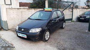 Fiat Punto 1.3 Multijet  Julho/03 - à venda -