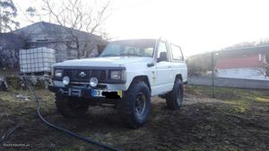 Nissan Patrol td Novembro/99 - à venda - Pick-up/