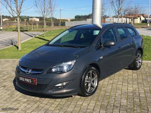Opel Astra SW EXECUTIVE KM Fevereiro/14 - à venda -