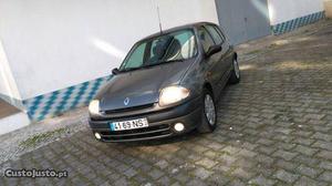 Renault Clio 1.2 RT Julho/99 - à venda - Ligeiros